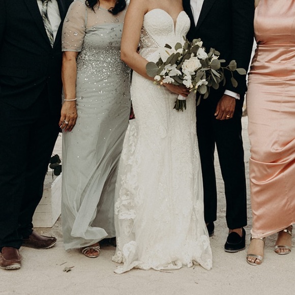 Size 10 Martina Liana wedding dress! - Picture 12 of 15